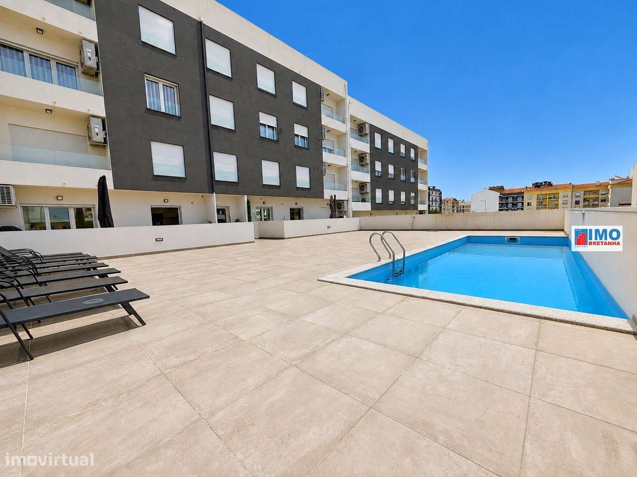 T2 com Terraço, Piscina e Garagem Dupla | Quinta da Carapalha-11