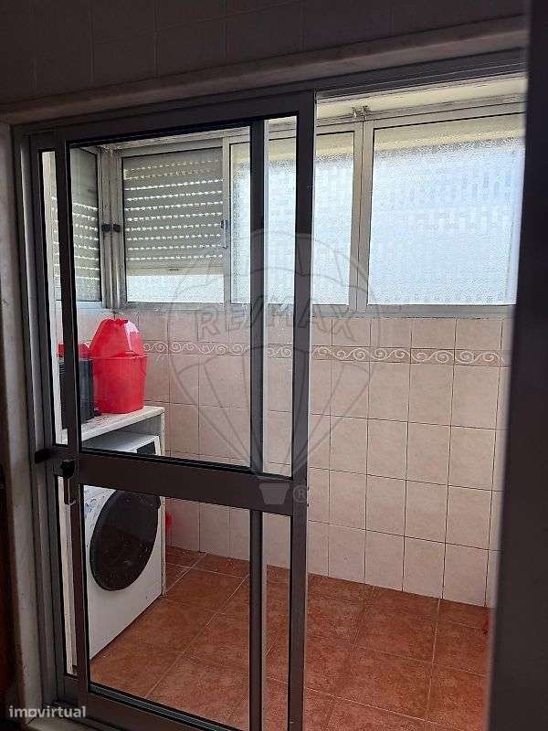 Apartamento T2 para arrendamento - Grande imagem: 3/13
