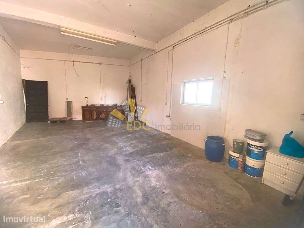 OFERTA ESCRITURA NOTARIAL | Moradia T5 Geminada | Com excelentes ár... - Grande imagem: 4/58