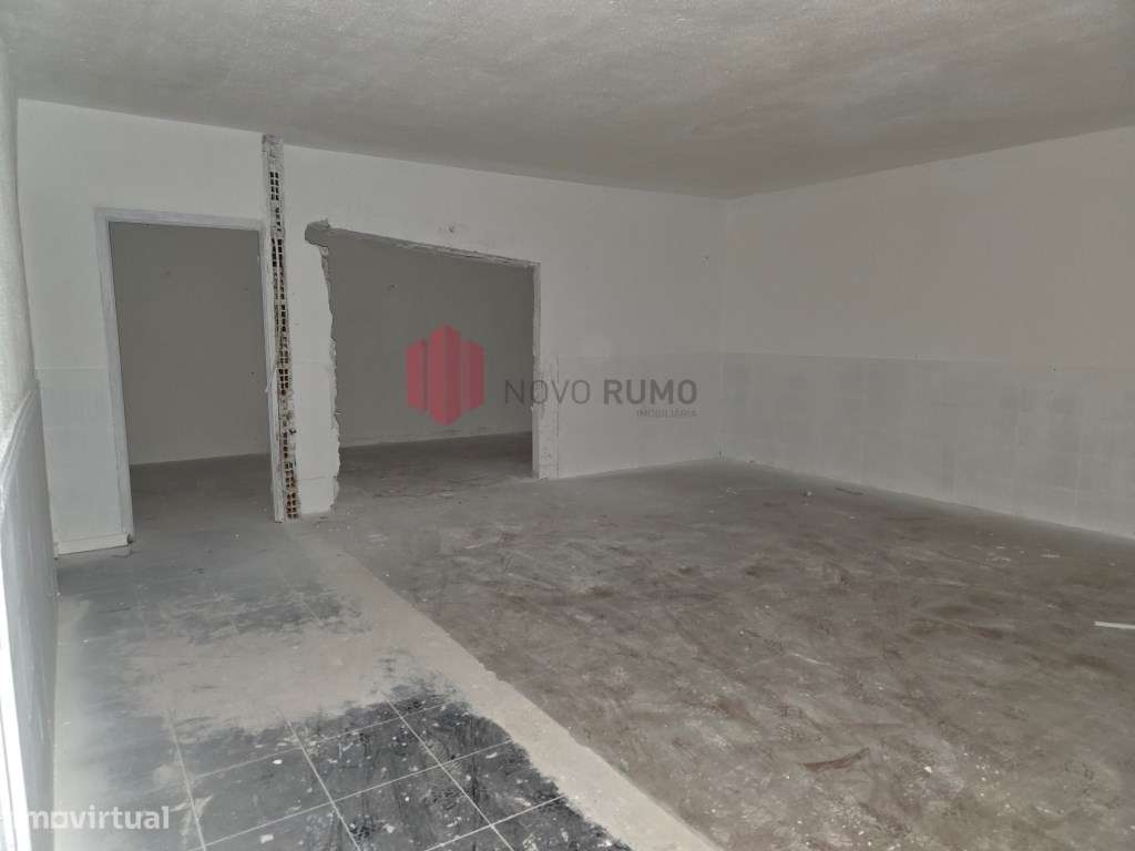 Loja Comercial Premium no Centro da Maia | Junto à Câmara Municipal...-9