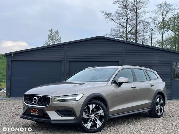 Volvo V60 Cross Country D4 AWD Geartronic Pro - 3