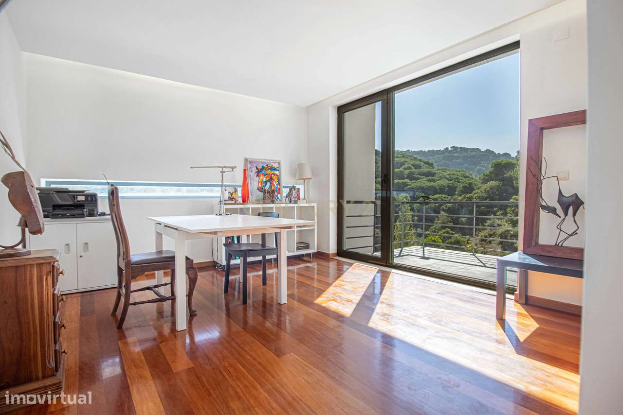 Quinta na Arrábida com moradia T5 de 364 m2 em lote de 13 520 m2 Onde-32