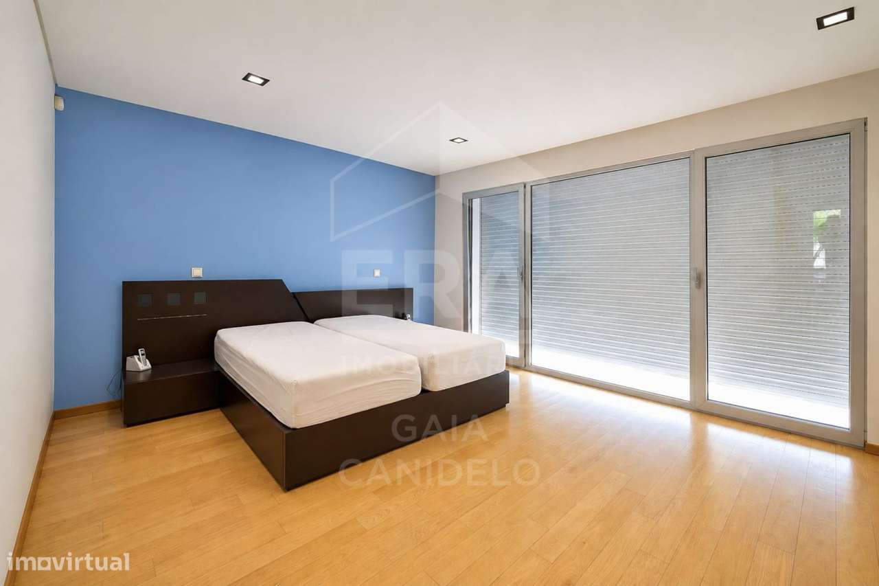 Moradia T3+1 com conforto, espaço e qualidade-19