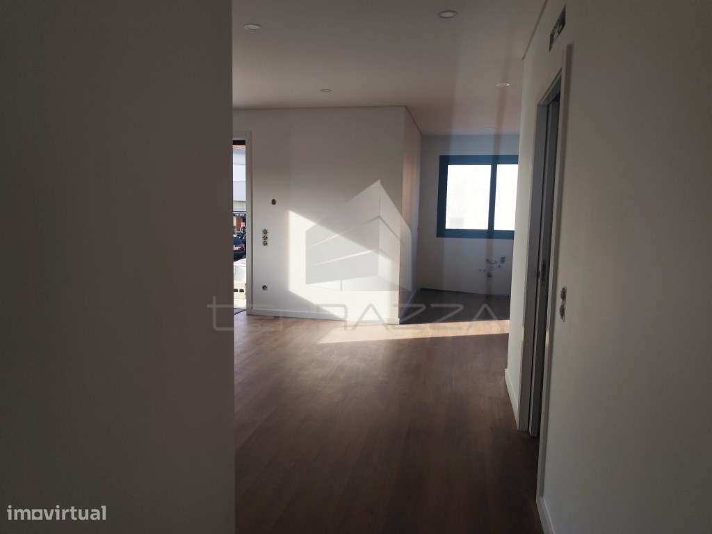 Andar moradia T2-8