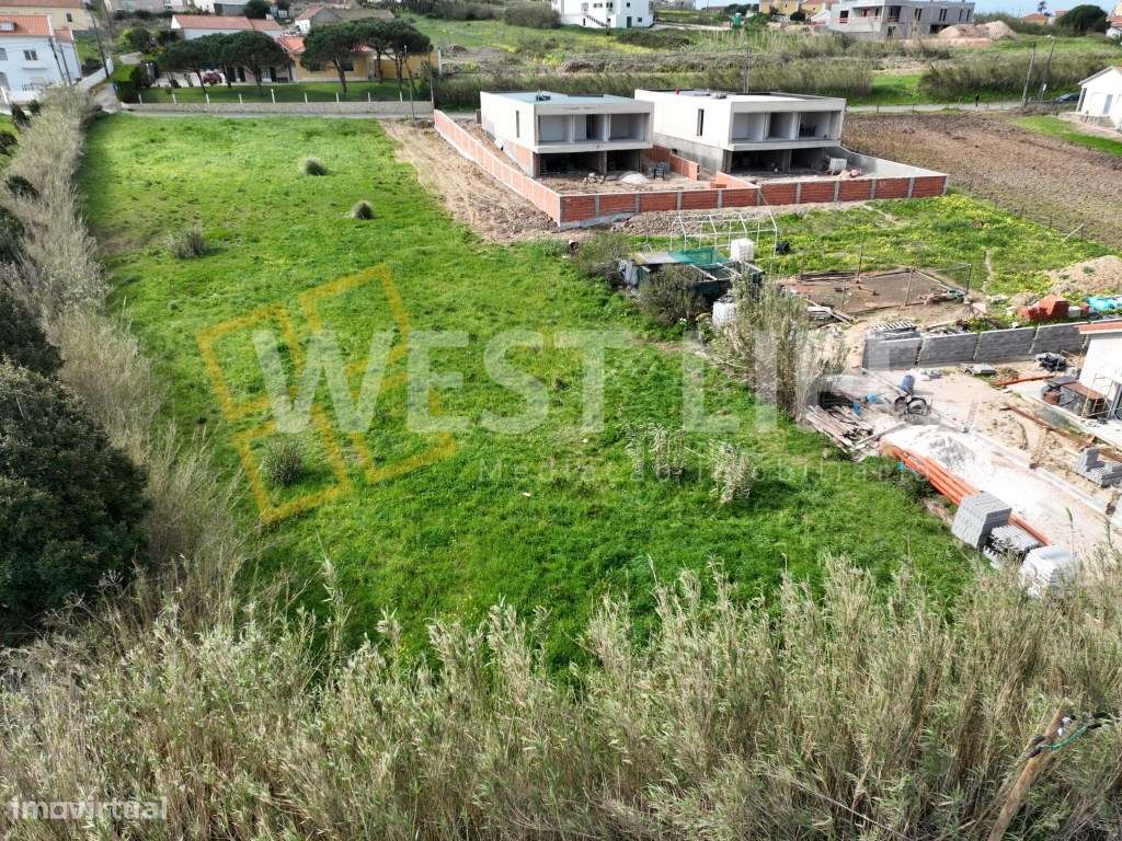 Terreno Urbano com 1276m2 - Localização e exposição solar excelente...-13