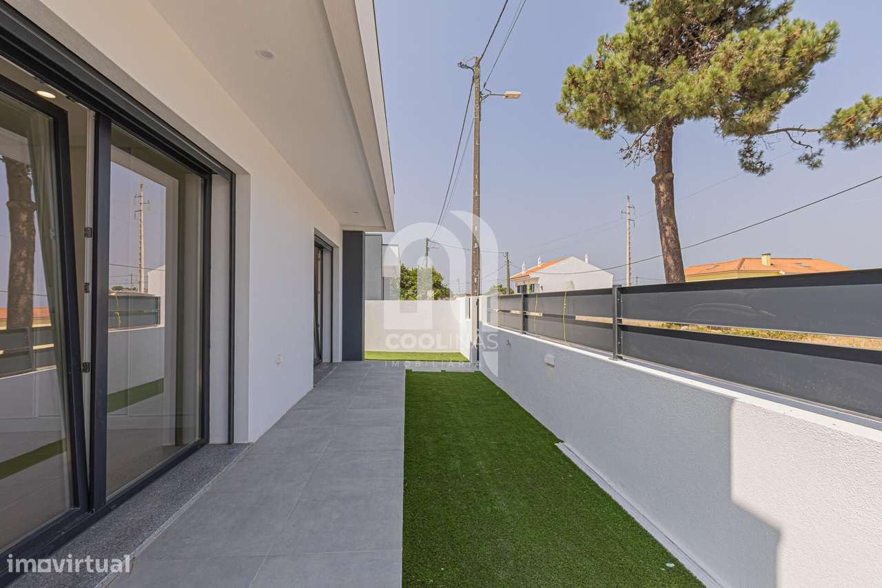 Fantástica Moradia Térrea T3+1 com Piscina de água salgada e aquecida-47