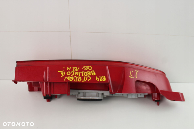 LAMPA LEWY TYŁ CITROEN BERLINGO III 3 08-13R - 2