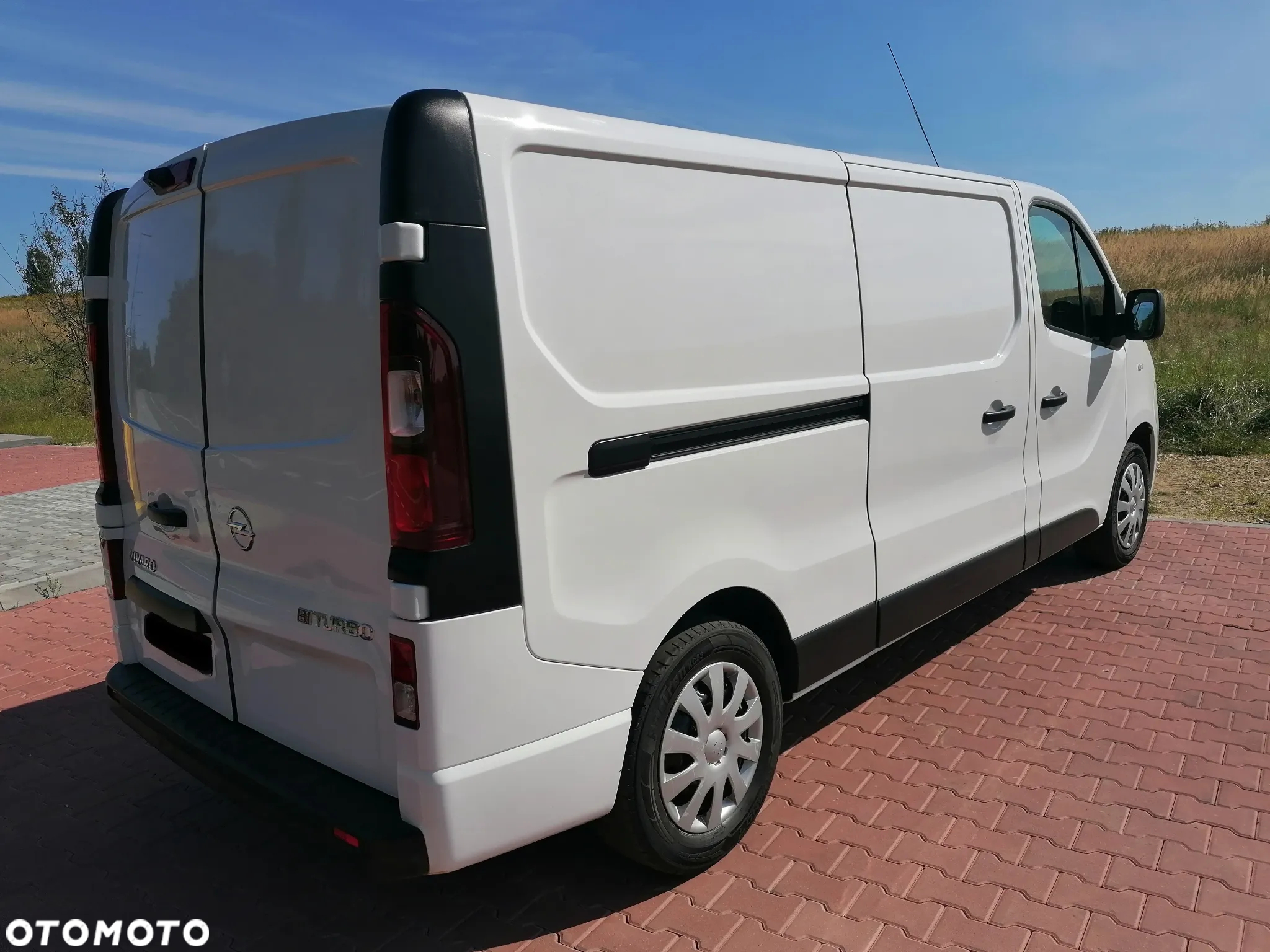 Opel Vivaro - 7