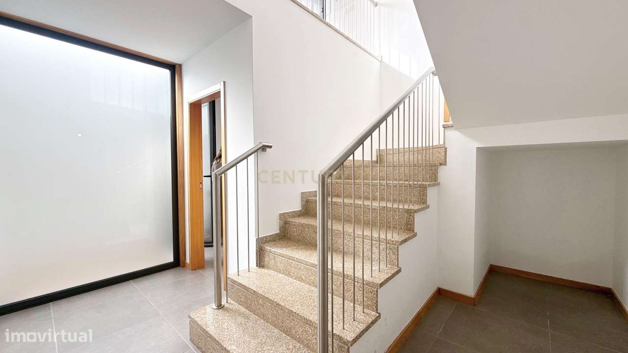 Moradia T3 | Parque da Cidade | Paredes-34