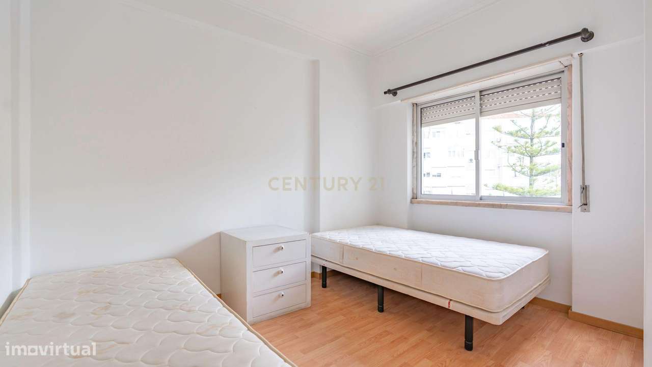 Apartamento T2 em Odivelas, Póvoa de Santo Adrião-18
