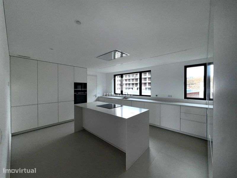 T3 de Luxo com Vistas de Rio e Mar | Arrendamento Vila Nova de Gaia - Grande imagem: 5/11