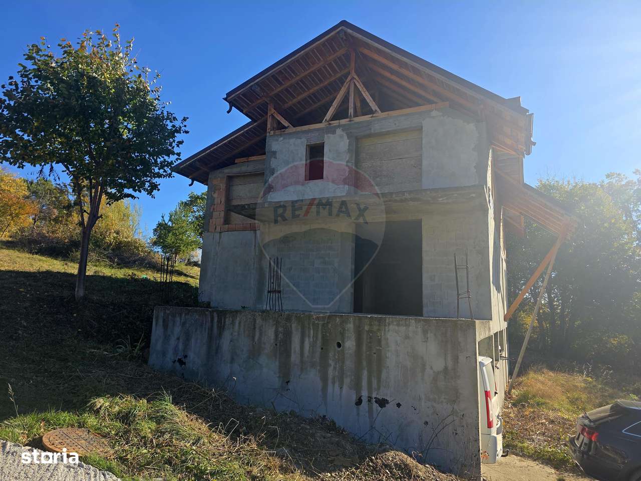 Casă / Vilă cu 5 camere de vânzare-10