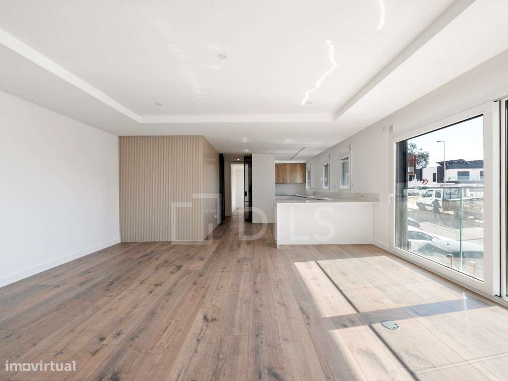 Apartamento T3 novo, com terraço e garagem, em Almada - Grande imagem: 4/33