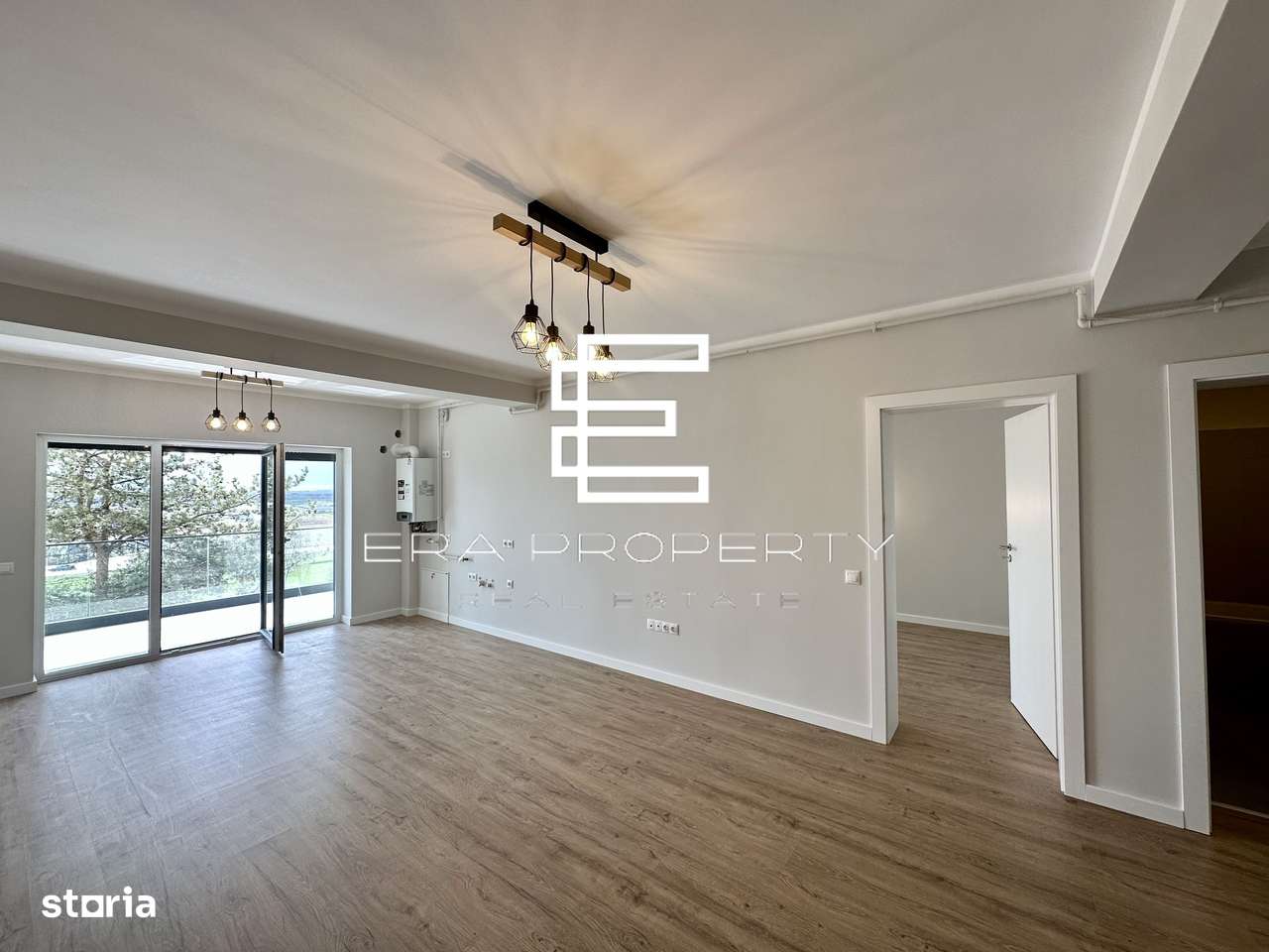 Apartament 2 camere - etaj 1- terasa 18 mp - zona Aeroport Sibiu - Imagine principală: 4/20