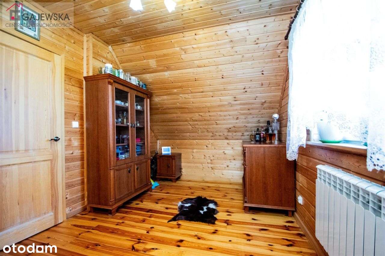 Urokliwa nieruchomość z drewnianym domem!-13