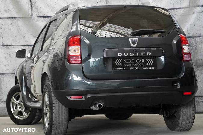 Dacia Duster 1.6 4x2 Laureate - 4