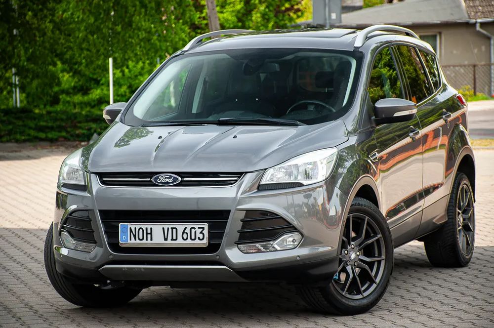 Ford Kuga II 2.0 TDCi 2x4 Titanium 2013