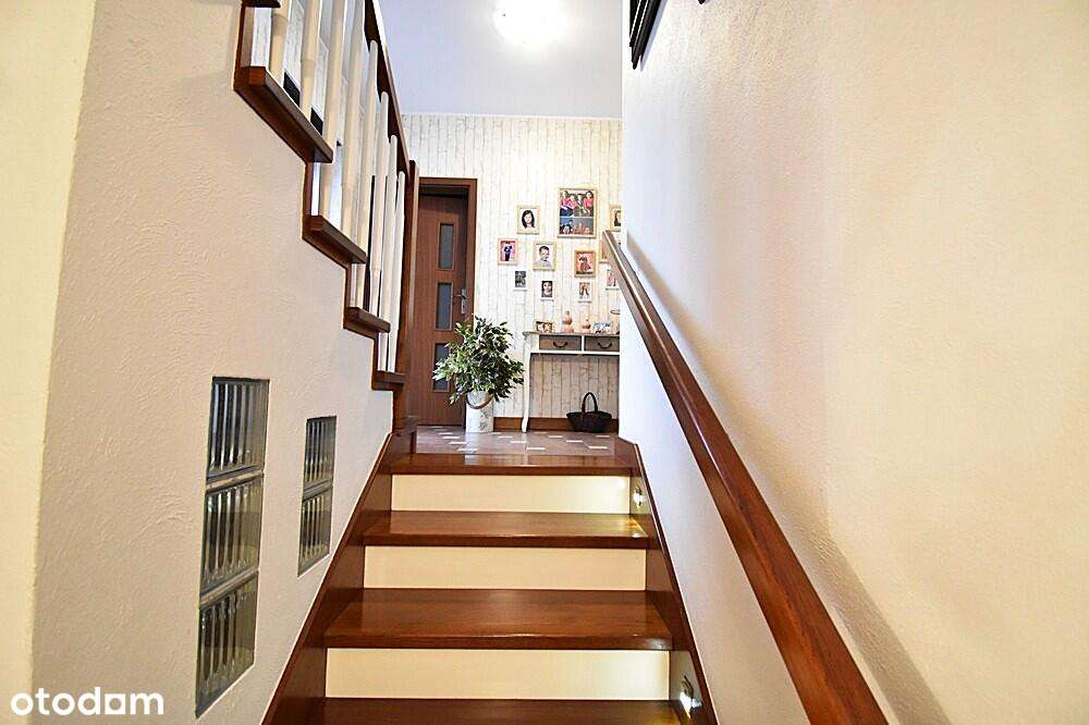 Gotowy do zamieszkania dom na Pustachowie-12