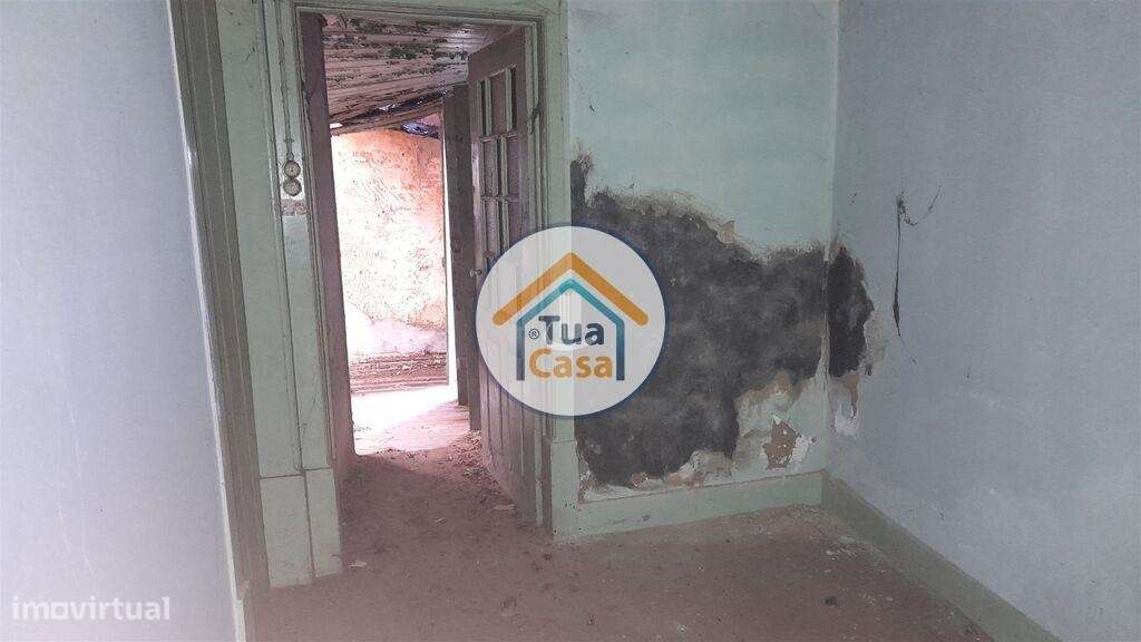 Moradia T2 para Reabilitar Centro Cantanhede - Grande imagem: 5/14