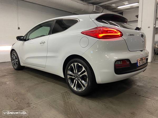 Kia Ceed S Coupé 1.6 CRDi TX - 7