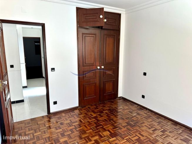 Apartamento T3 - Monte Real-17