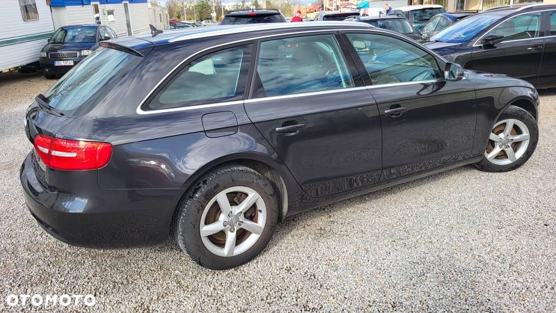 Audi A4 Avant 2.0 TDI DPF Ambiente - 20