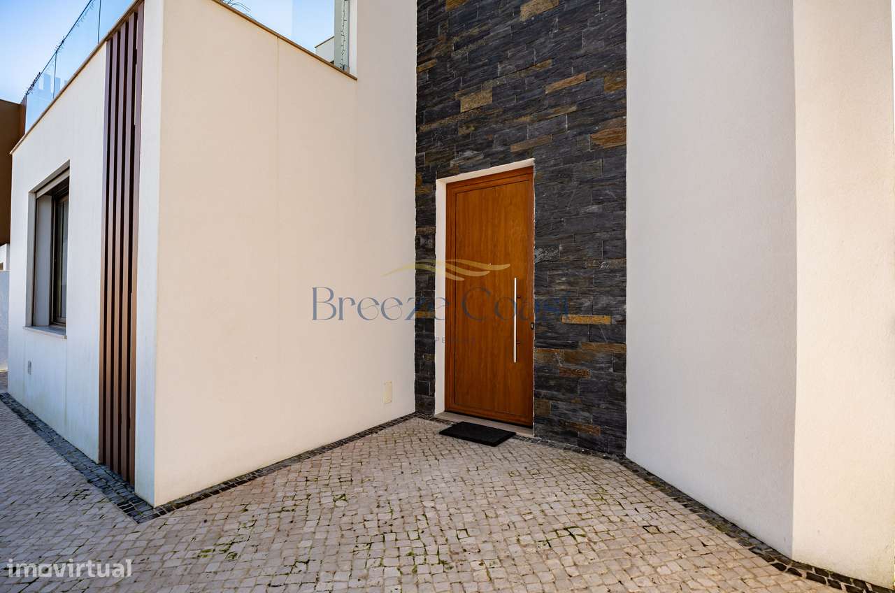 Moradia t4 a 5m da praia - Grande imagem: 4/40