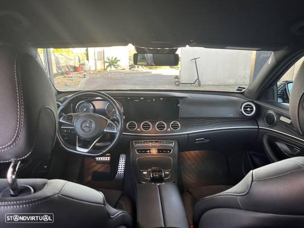 Mercedes-Benz E 220 D AMG Line - 12