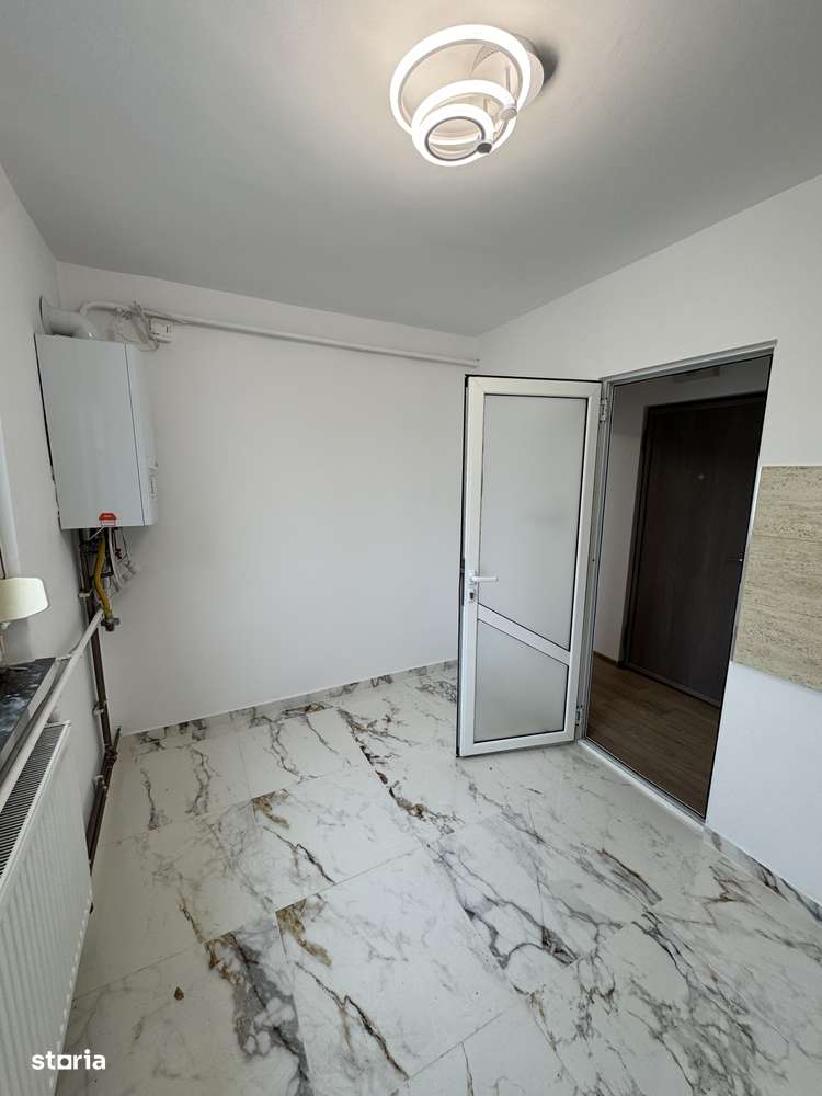 Vand apartament 2 camere decomandat-7