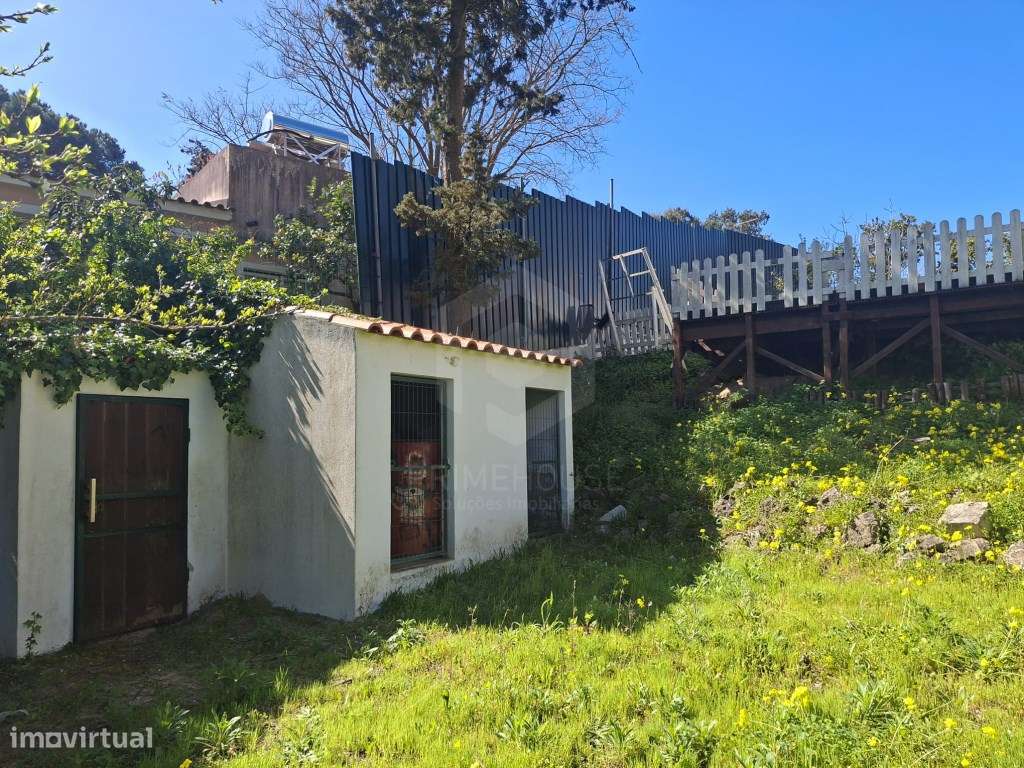 Moradia de Tradicional com Piscina em Lote de 2135 m² - Cotovia-56