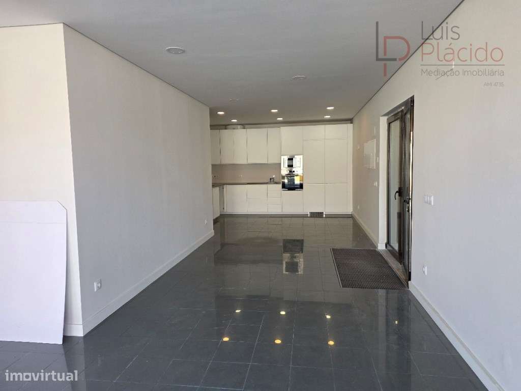 Apartamento T2 | Centro da Cidade de Sines-6