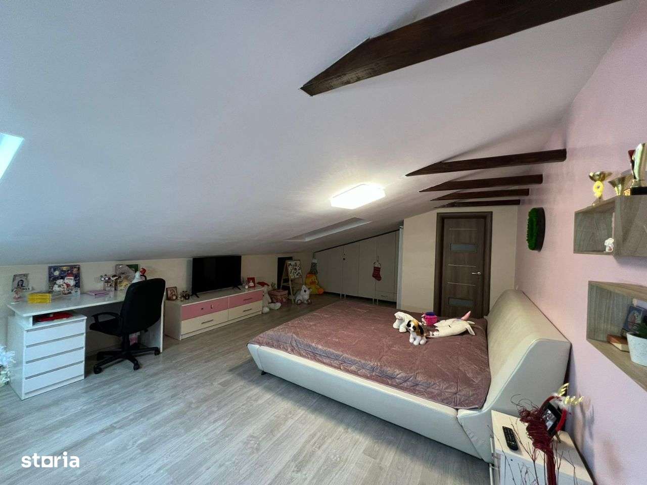 AP. 3 CAM, DECOMANDAT, SUPRAFATA GENEROASA, MOBILAT SI UTILAT, PARCARE - Imagine principală: 5/7