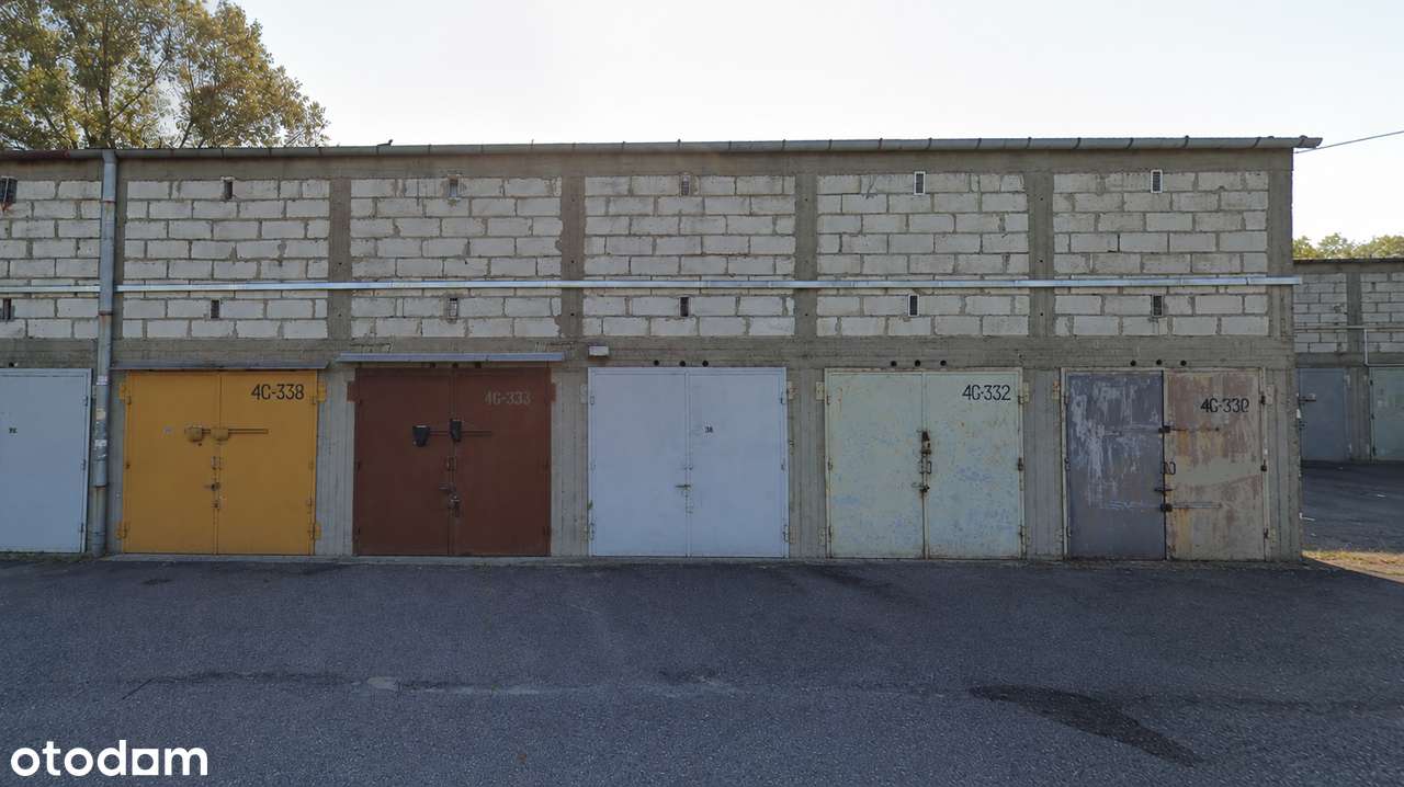 Garaż na Bemowie ul. Himalajska – 16,54 m²
