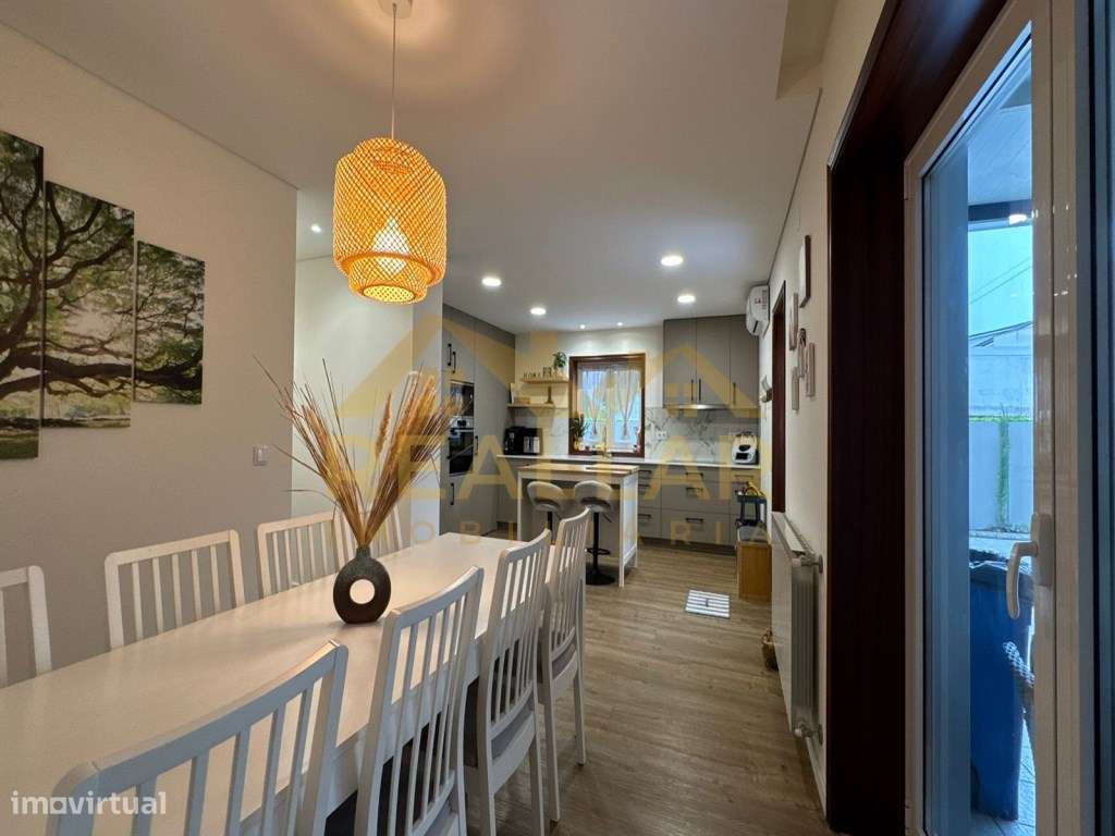 Moradia T5 remodelada na Póvoa de Varzim - Grande imagem: 4/32