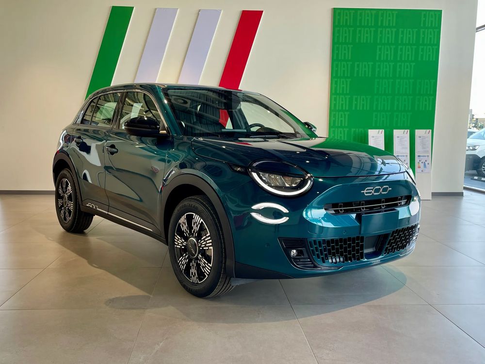Fiat 600 1.2 Turbo Icon eDCT 2025