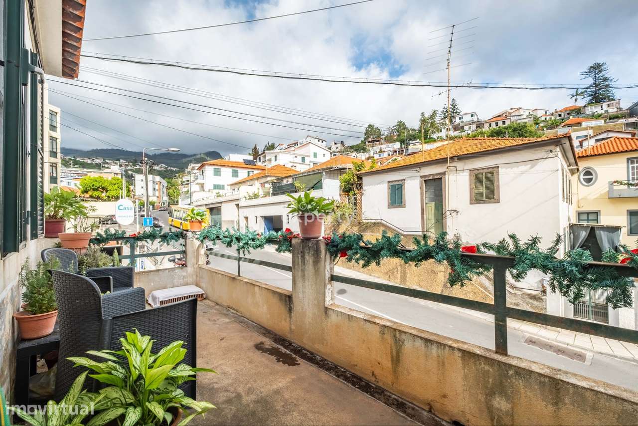 Moradia T6 em Santa Luzia, Funchal, Madeira-14