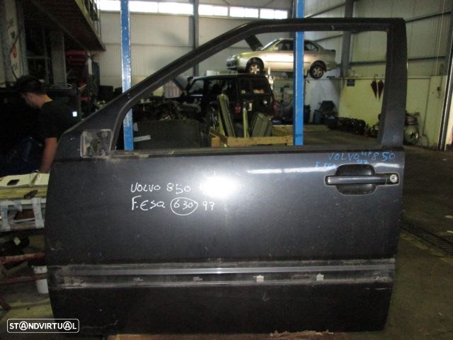 Porta REF630 VOLVO 850 1997 4P PRETA FE - 1