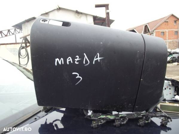Torpedou Mazda 3 an 2004-2009 usa torpedou dezmembrez Mazda 3 1.6 - 1