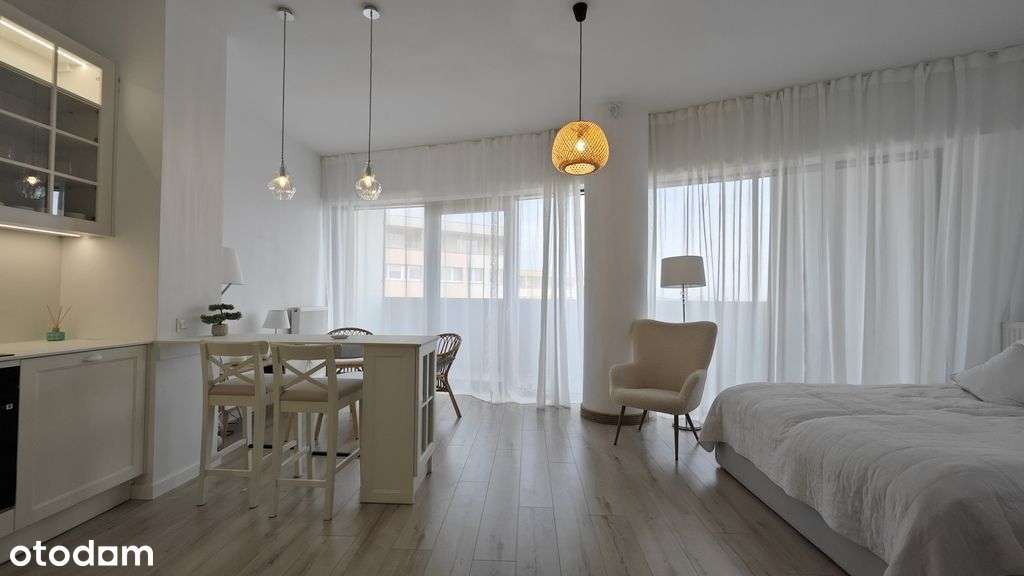 Hanza Tower, 34,68m2 plus balkon 11,22m2 + basen !-4