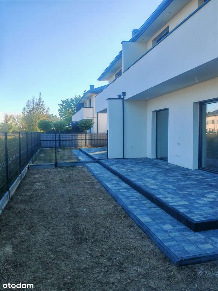 Nowoczesna rezydencja w Kiełpinie - Pełny obrazek: 5/19