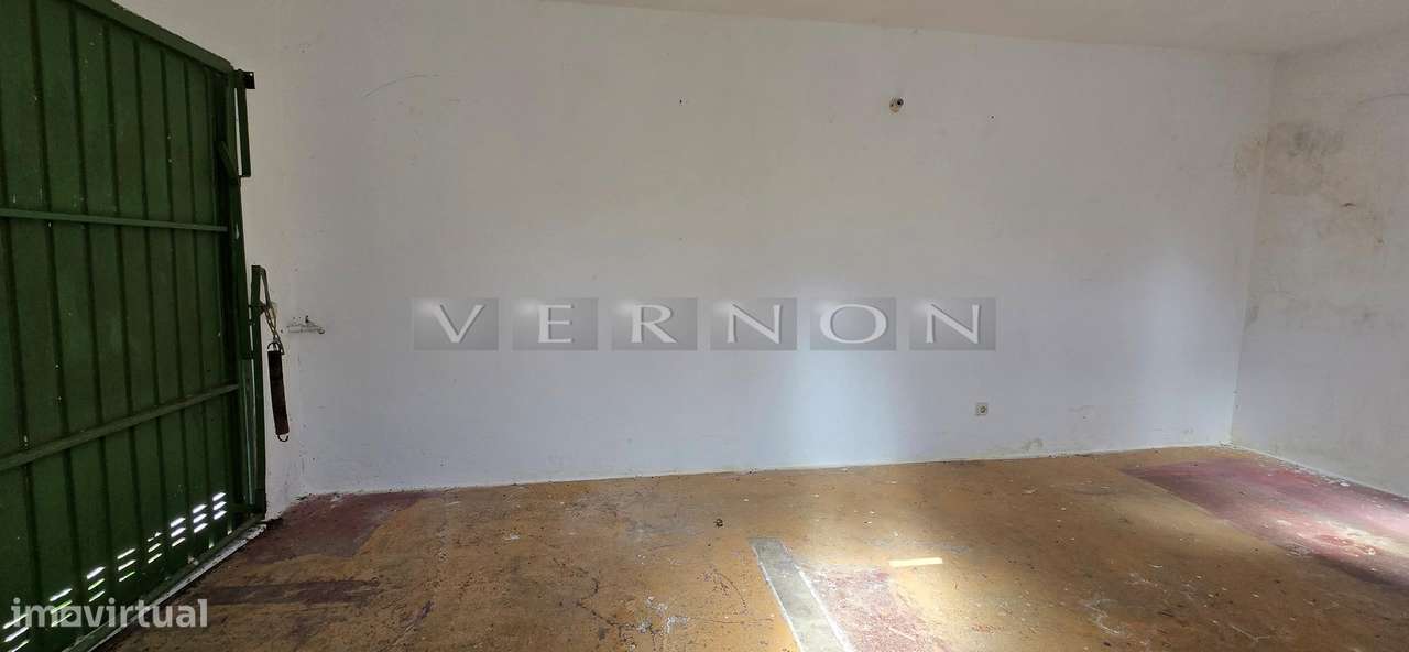 Algarve, Carvoeiro, para venda, moradia T3 com garagem, em localização-30