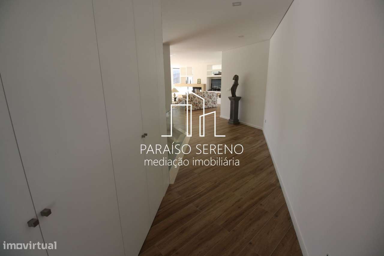 Moradia de Luxo em S. Miguel do Mato-34