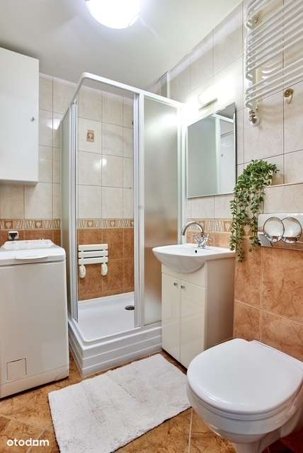 Dwa pokoje na parterze przy metrze Imielin-12