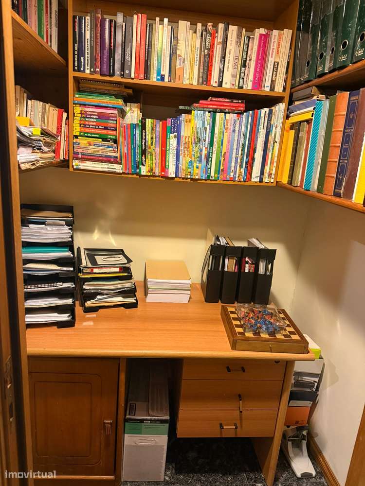 T3 com Terraço+box Urb dos Altos Maia-20