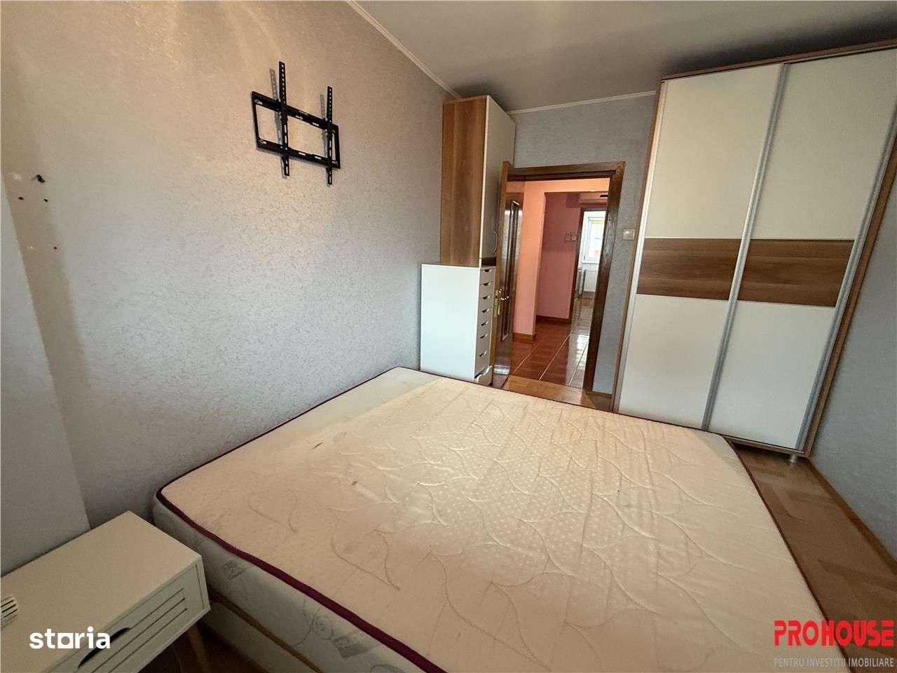 Bistrita Lac - apartament 3 camere decomandate - etajul 2-12