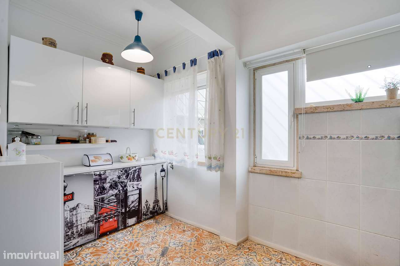 Apartamento T1 em Localização tranquila - Queluz - Grande imagem: 5/22