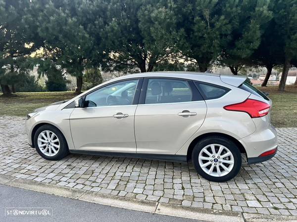 Ford Focus 1.0 EcoBoost S&S COOL&CONNECT DESIGN - 5