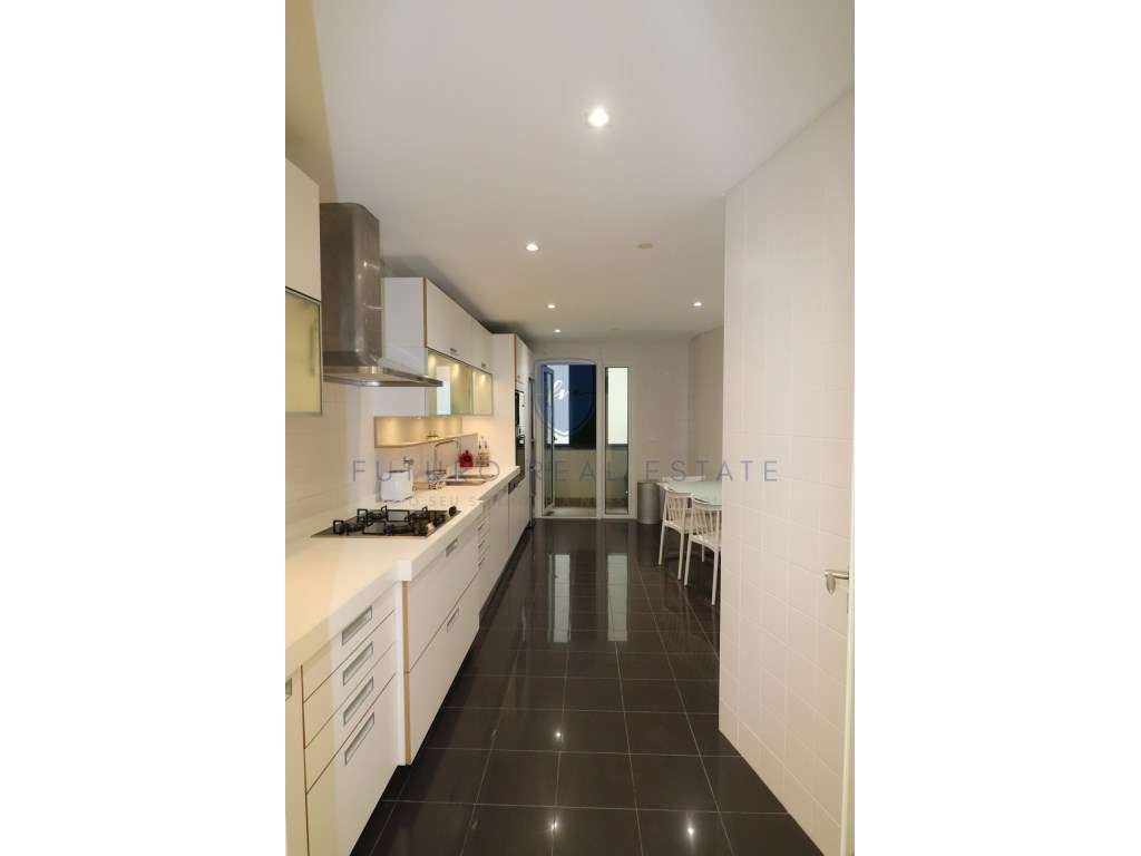 4 QUARTOS DE EXCELÊNCIA - MOBILADO - LONGO PRAZO - Grande imagem: 5/42