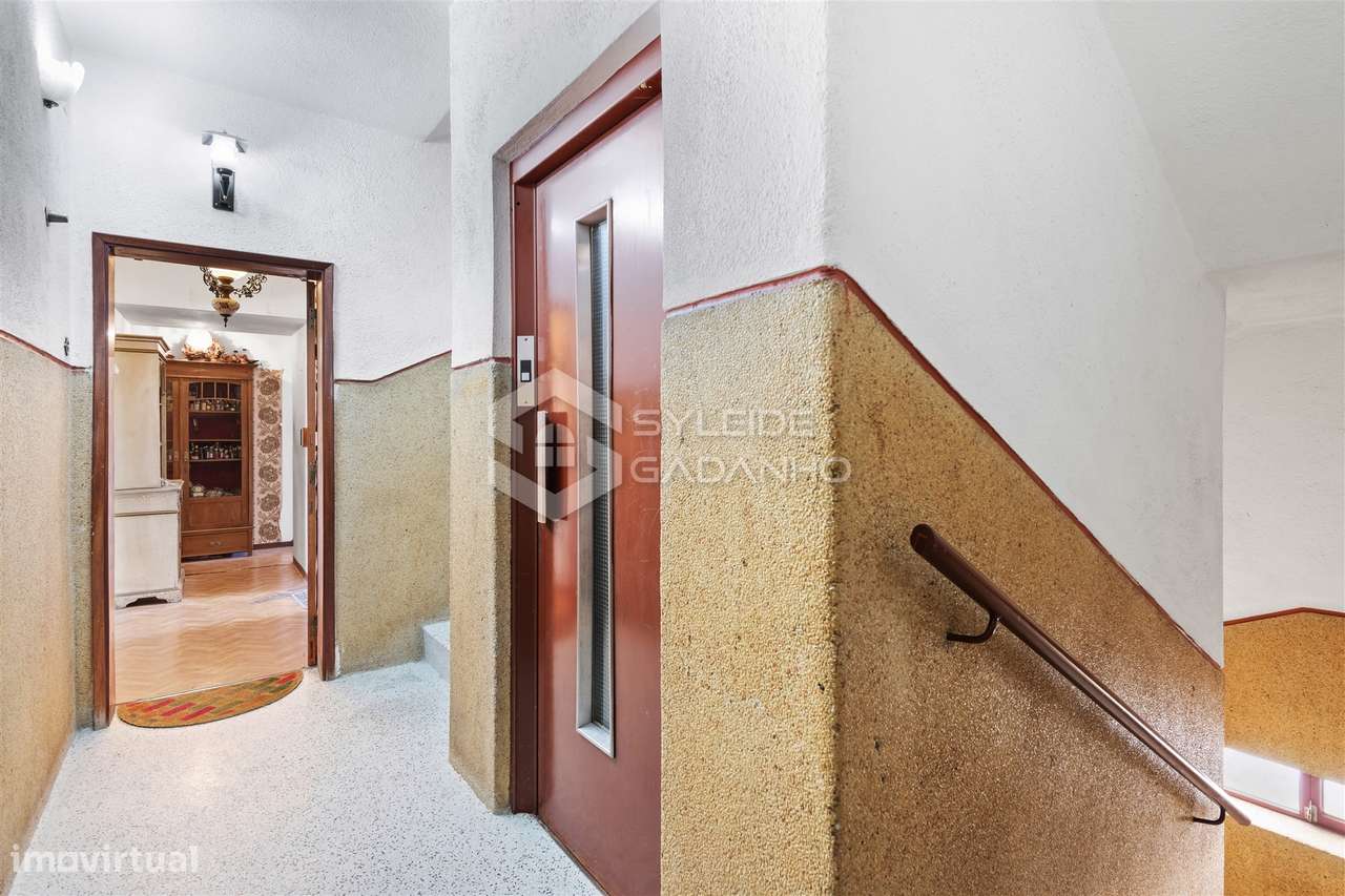 Apartamento T3 à Venda na Covilhã - Bloco Estrela-2