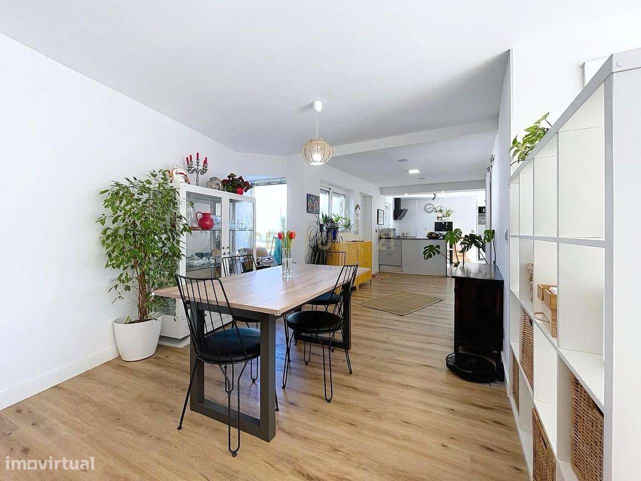 Moradia T3 Como Nova com Piscina, Jardim, Garagem e Espaço de Escritór - Grande imagem: 5/13